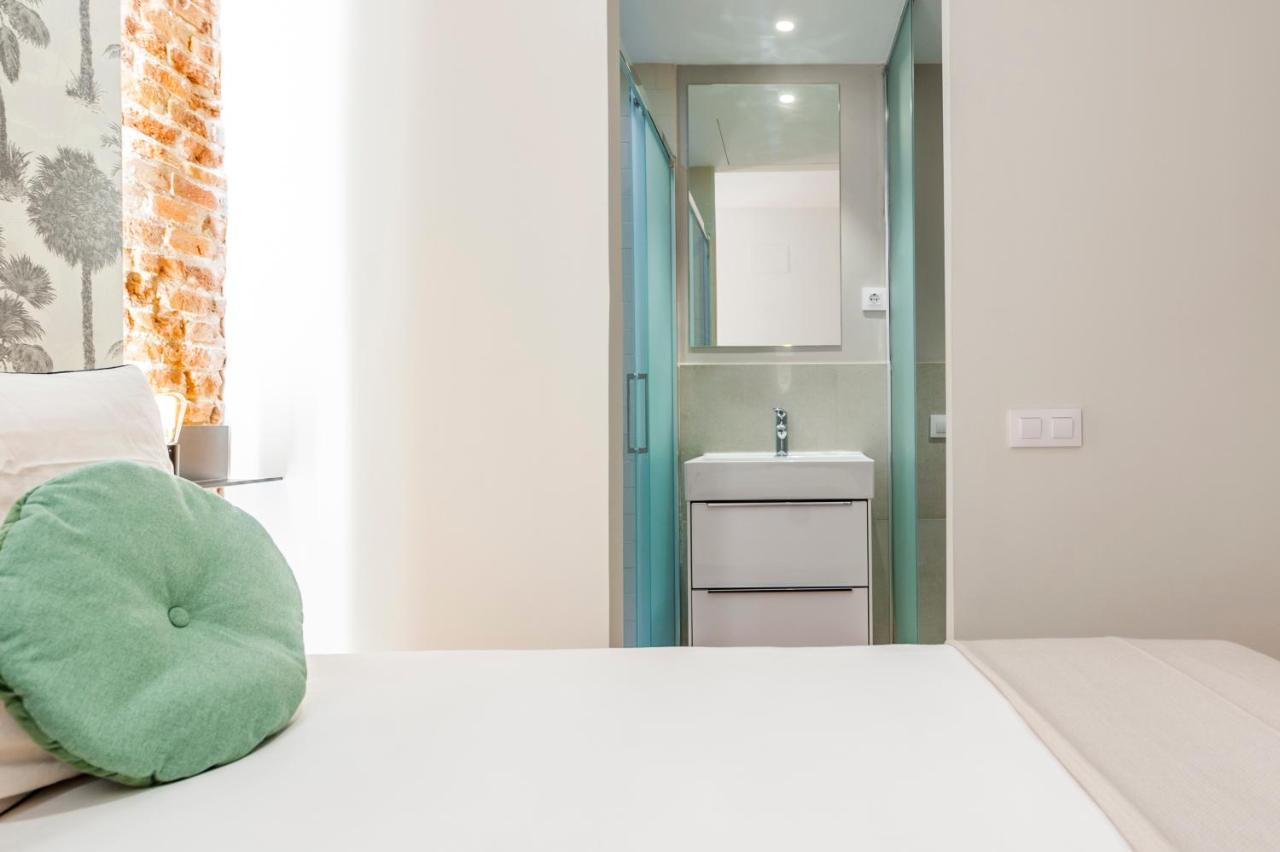 Apartamentos Con Encanto En La Latina Madrid Exterior photo